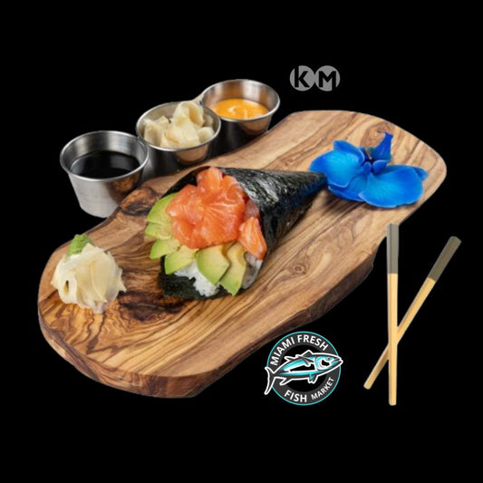 #10 Salmon Sushi Hand Roll Serving size 8 pcs