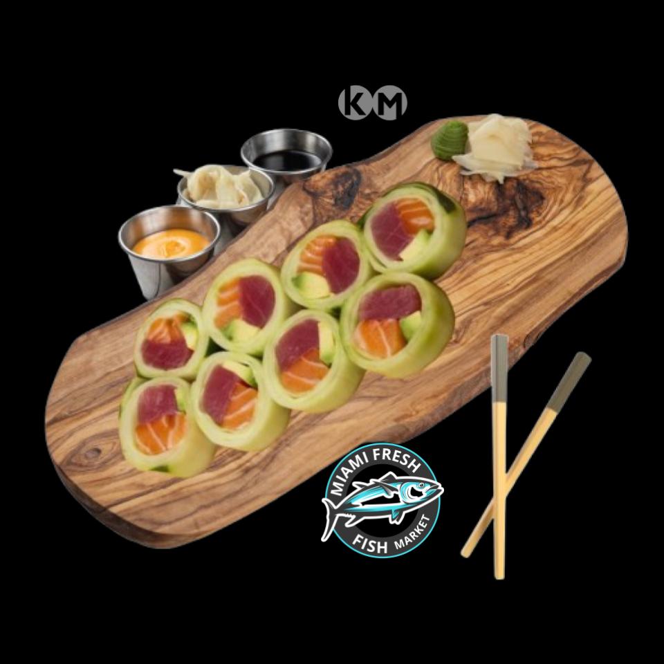 #15 Naruto Cucumber Sushi Roll Serving Size 8 Pcs